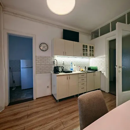 Savski Trg Stefan Nemanja Waterfront Apartment
